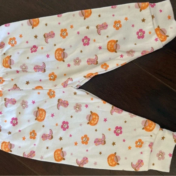 Orange and White Halloween Themed Kids Bundle 3-6 Months - Picture 4 of 12